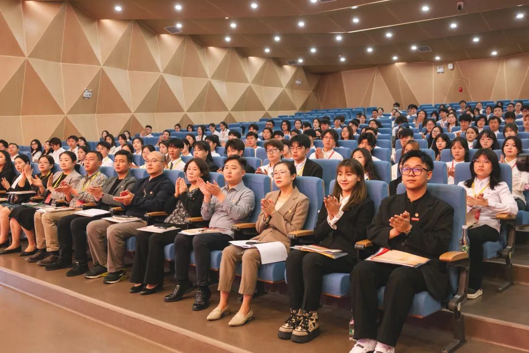 开云体育新手怎么玩副书记杨国良
