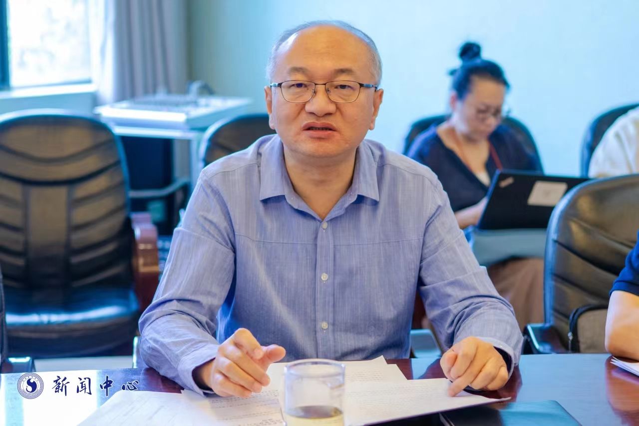 开云体育与AC米兰续约官方合作副书记